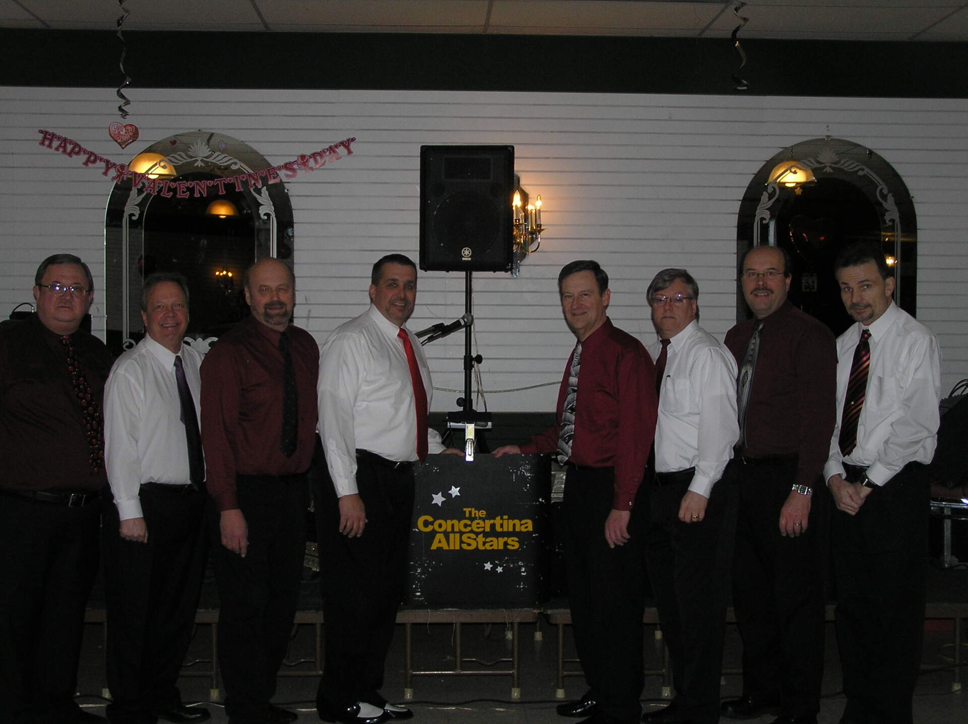 Happy Hour with Music by Concertina All Stars