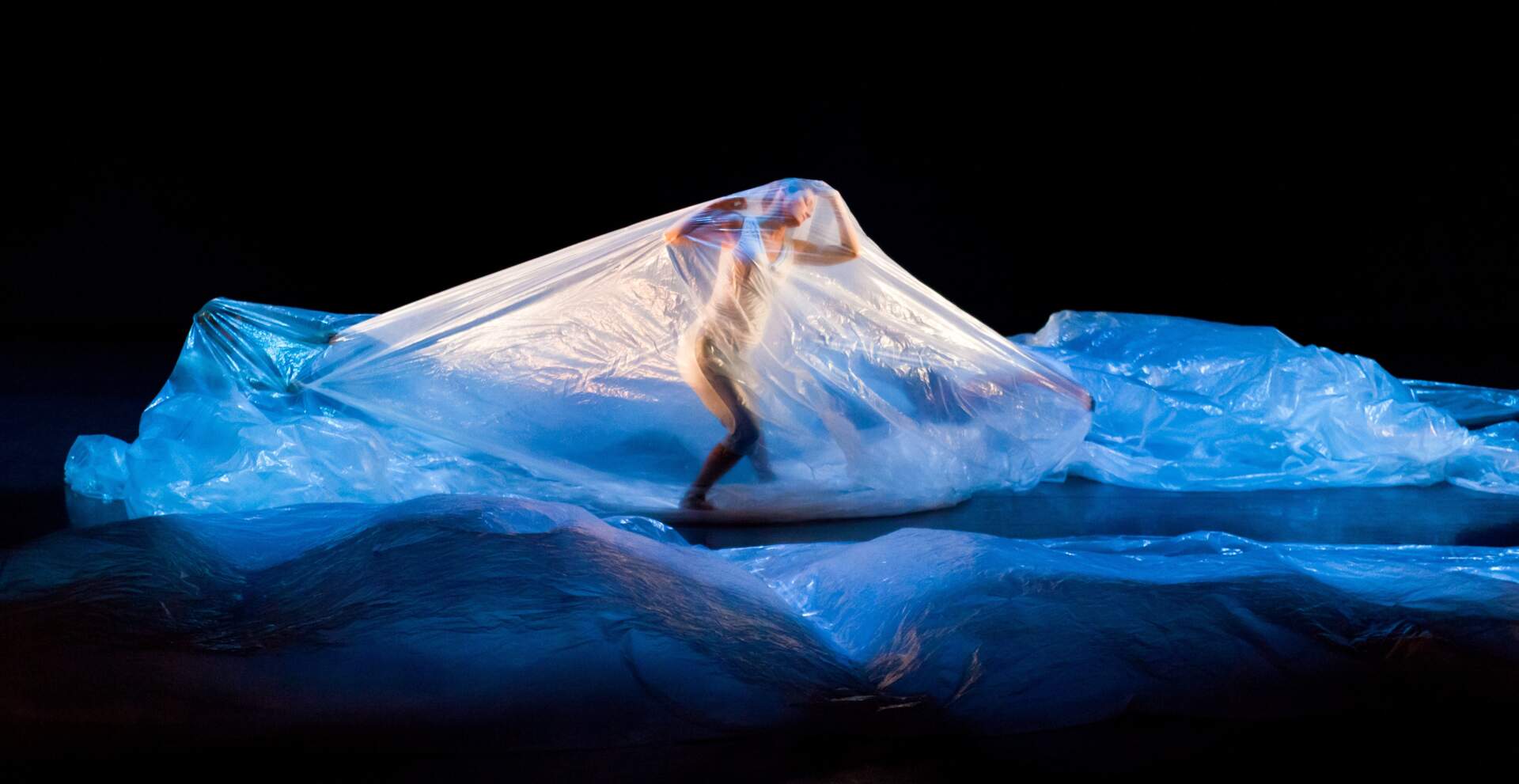 Melanie Aceto Contemporary Dance performs <em>Cloud</em>