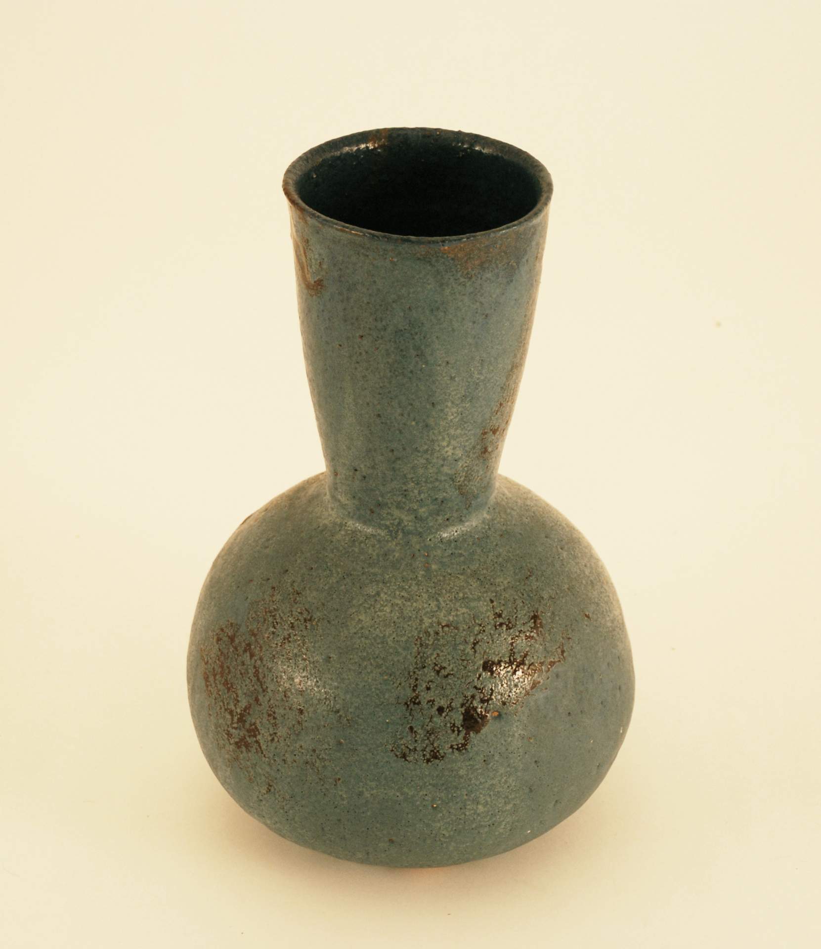 Vase [lt. blue]