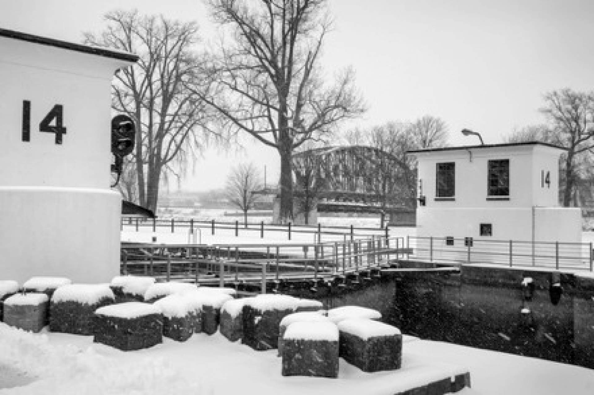 Winter at Lock E14, Palentine Bridge, NY